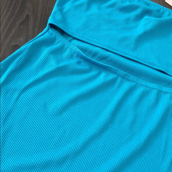 Missguided bandeau cutout mini dress - Picture 3 of 4